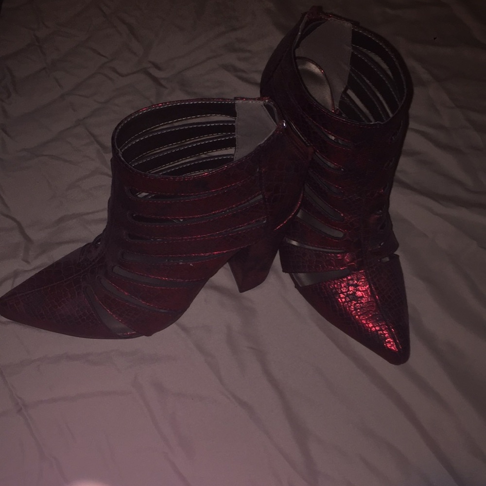 Michael Antonio heel boots